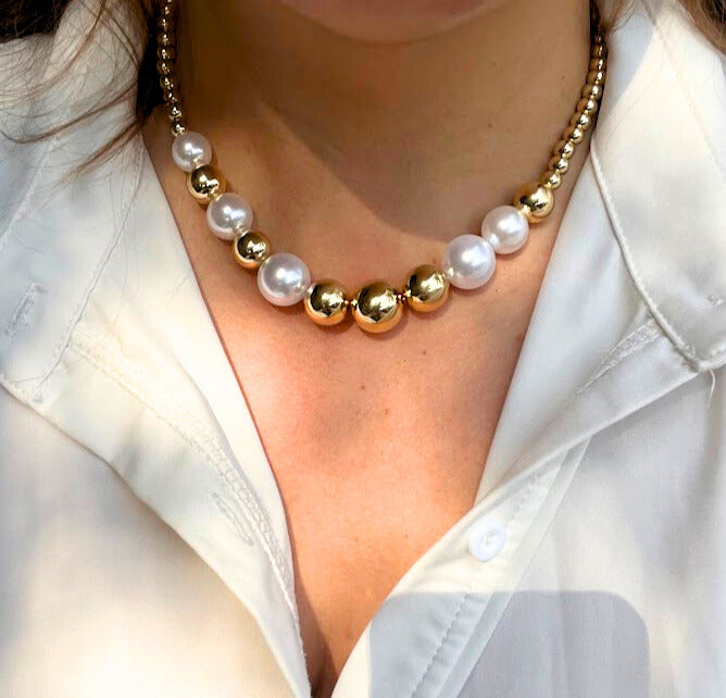 CHOKER PERLA Y CENCA DORADA