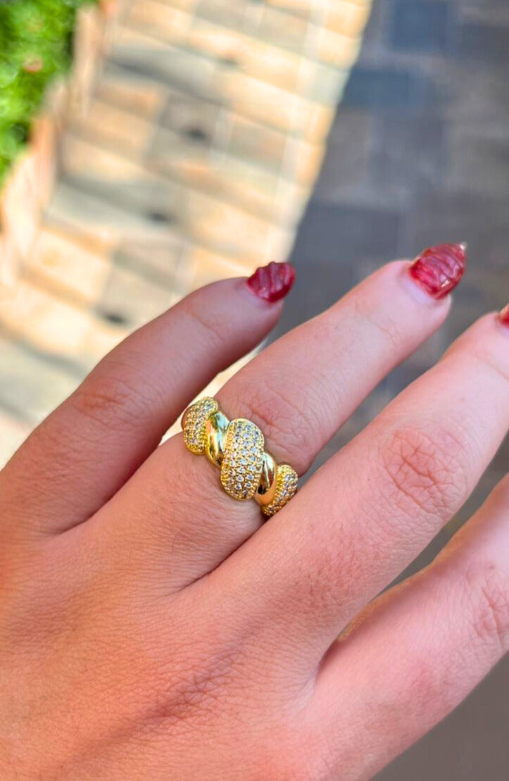 ANILLO TRENZA ZIRCONIAS