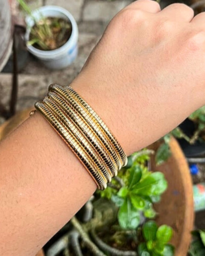 PULSERA CAPAS