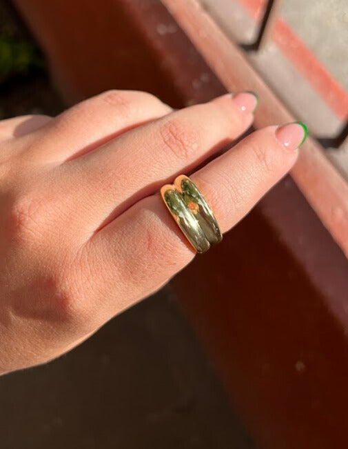 ANILLO LINEAS DORADO