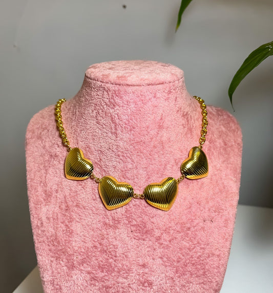 CHOKER CONCHAS CORAZON