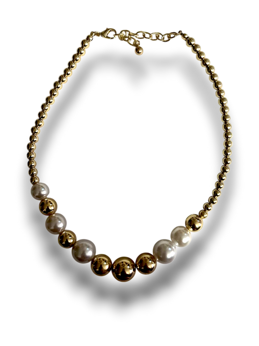 CHOKER PERLA Y CENCA DORADA